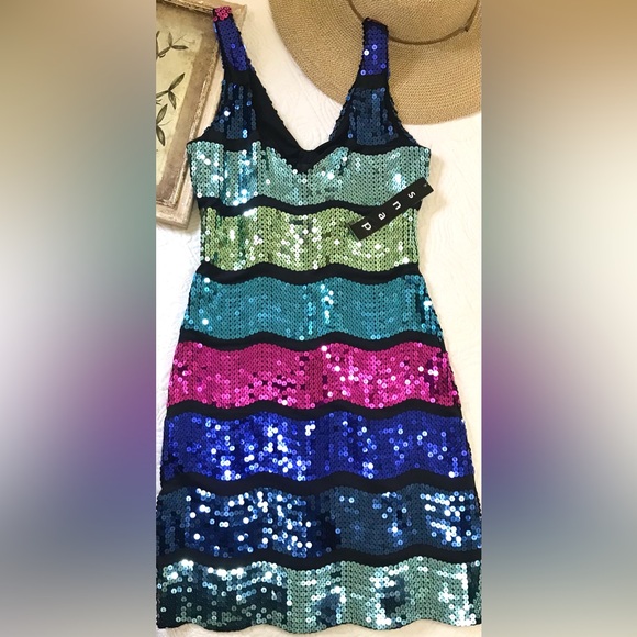 NWT Snap Vibrant Sequin Cocktail Dress - Picture 3 of 16